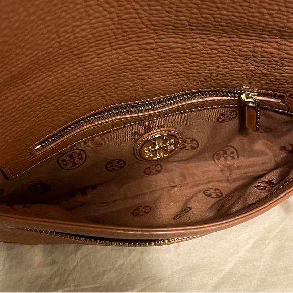 Tory Burch Britten Clutch Crossbody - Picture 10 of 14